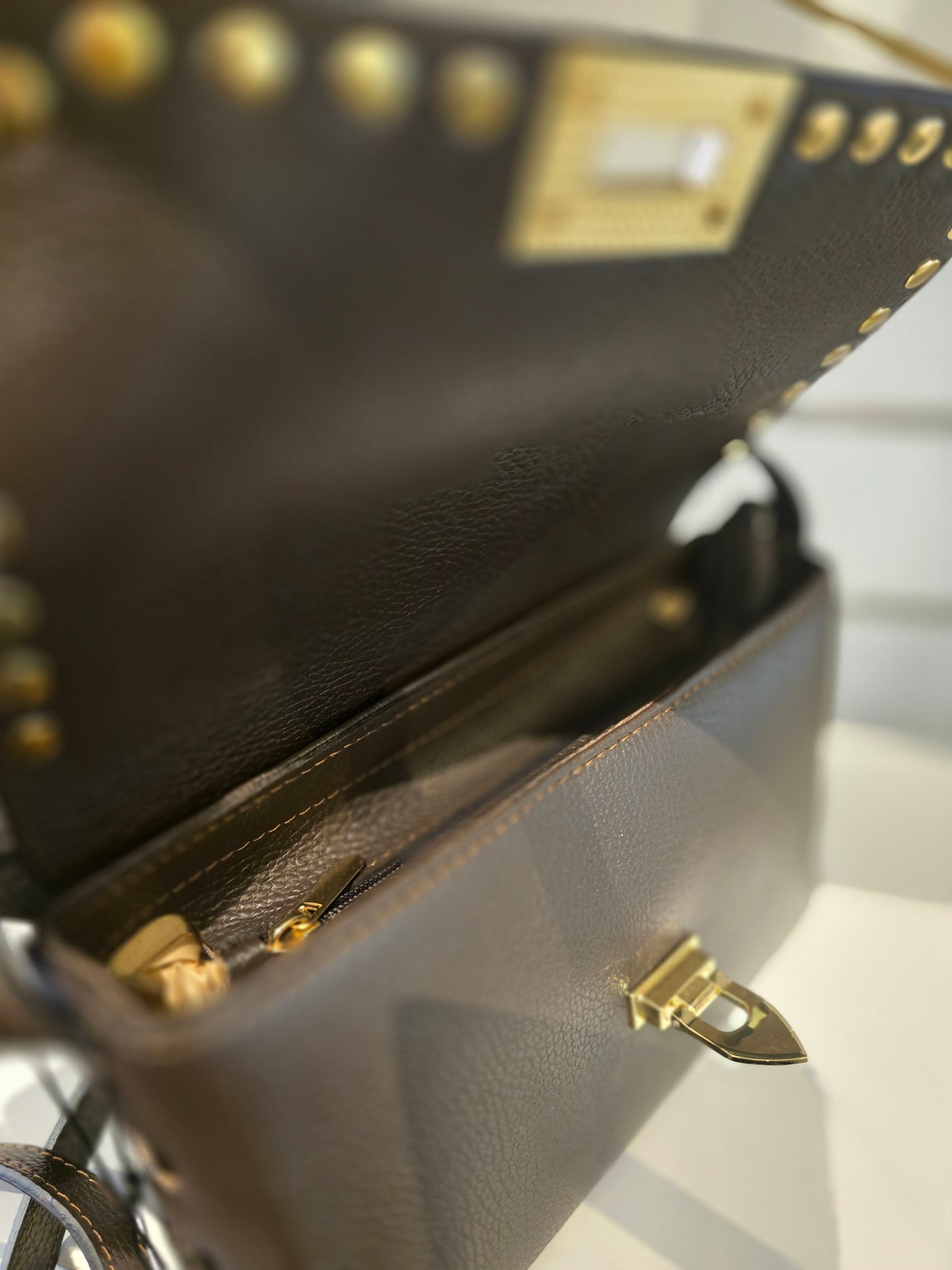 Tasche mit Nieten Echt Leder