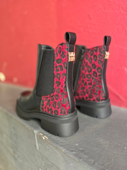 Chelsea Boots  NEXT STOP CAMBRIDGE