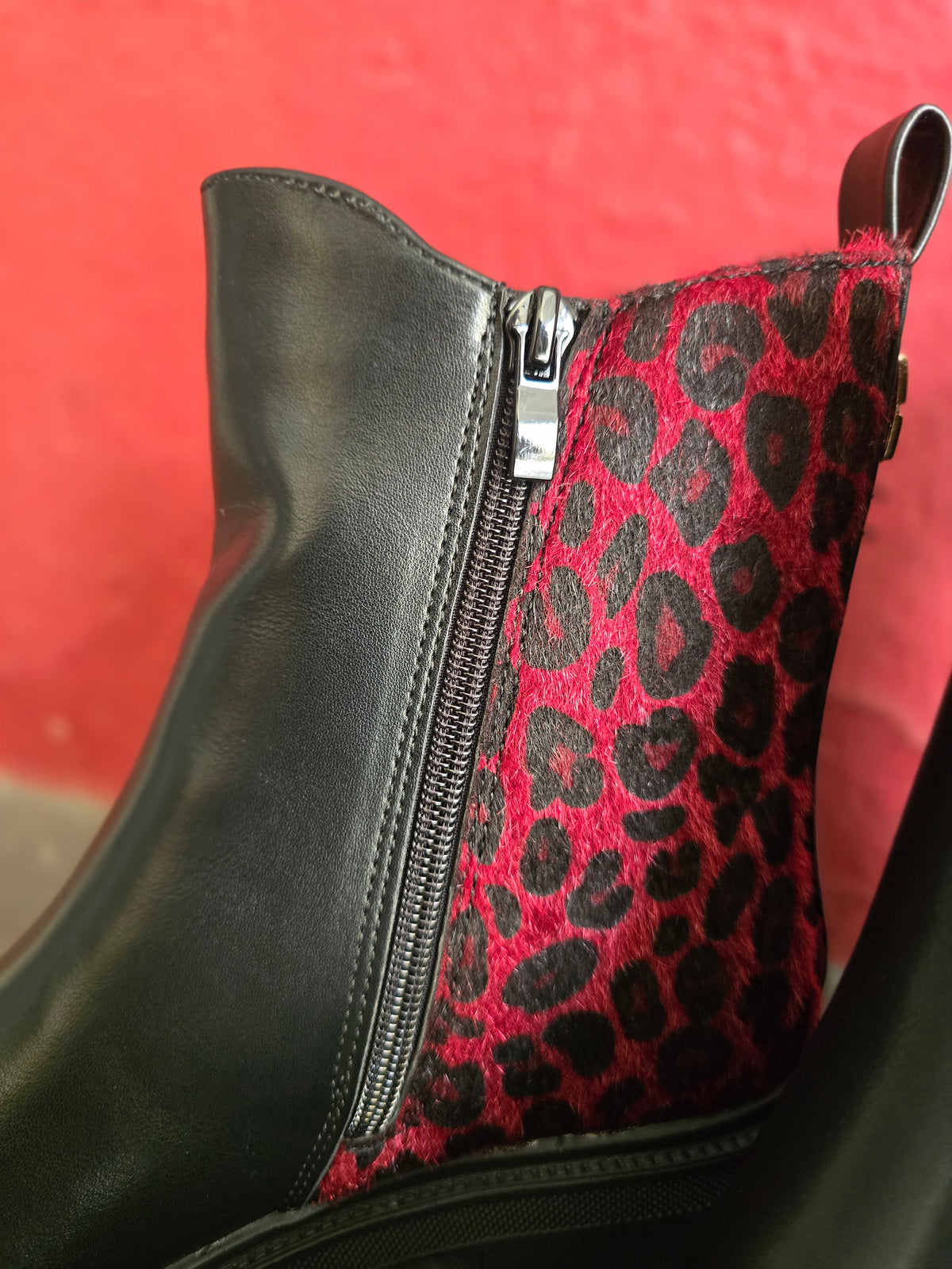 Chelsea Boots  NEXT STOP CAMBRIDGE
