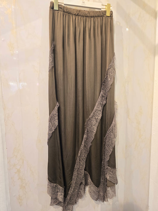 Maxirock Viscose & Silk