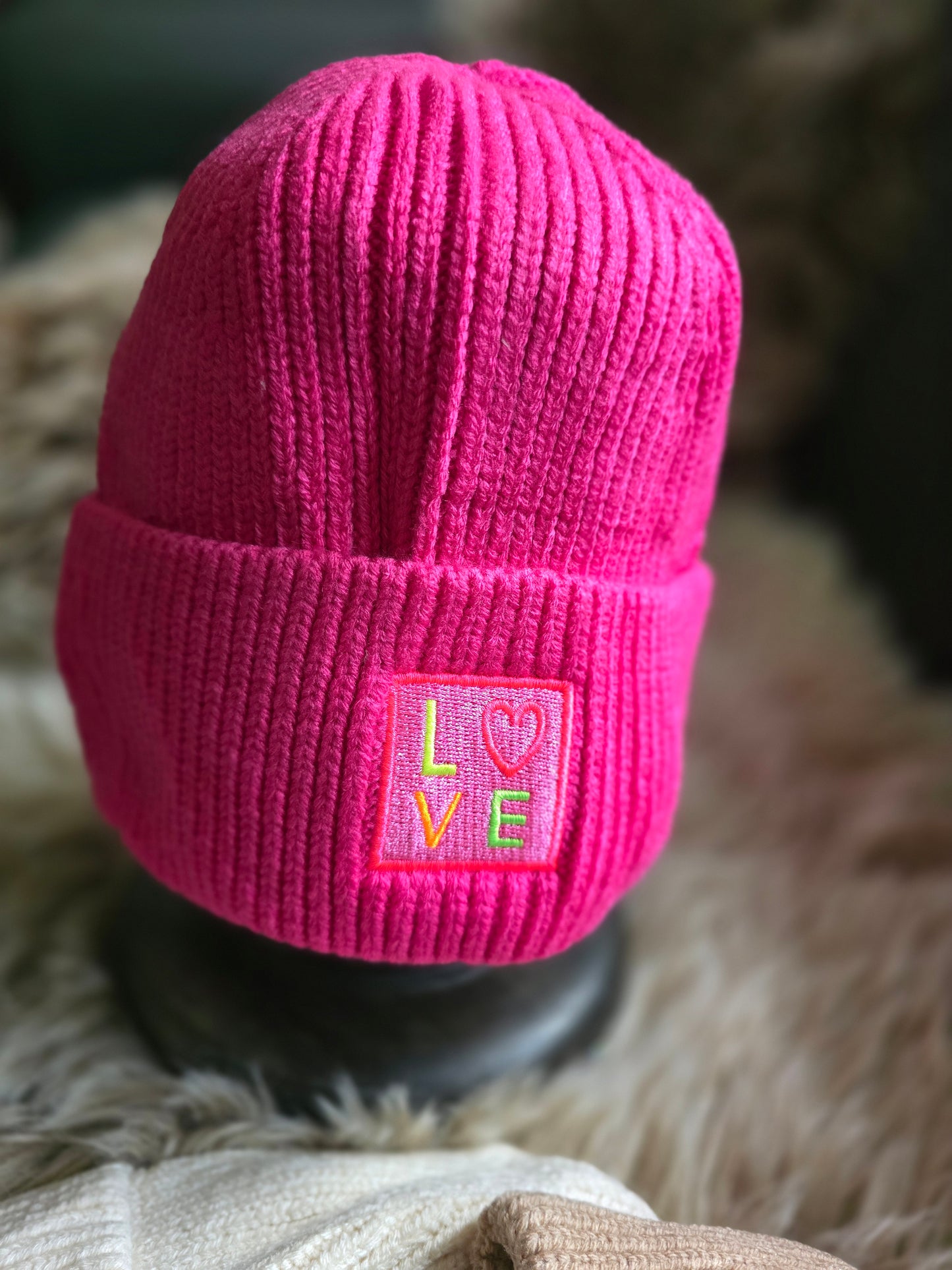 Mütze LOVE 100% Viscose