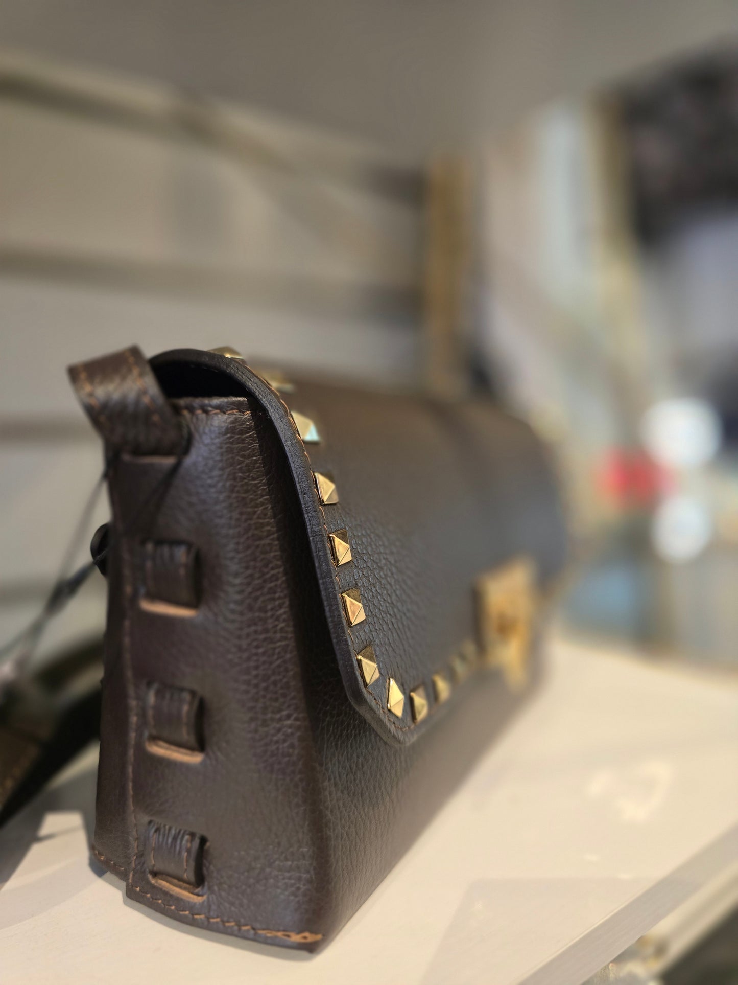 Tasche mit Nieten Echt Leder
