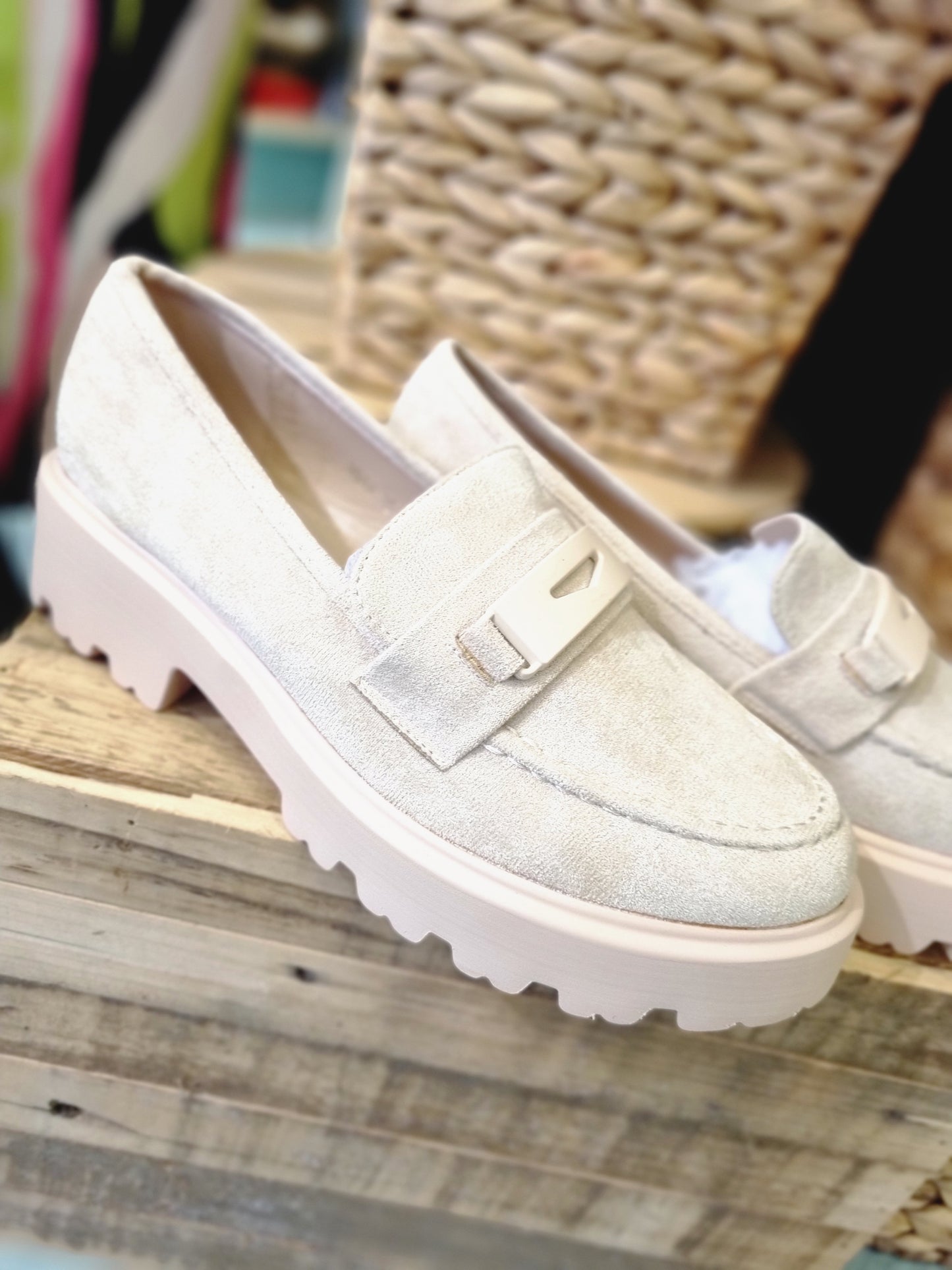Loafers Beige mit Plateausohle